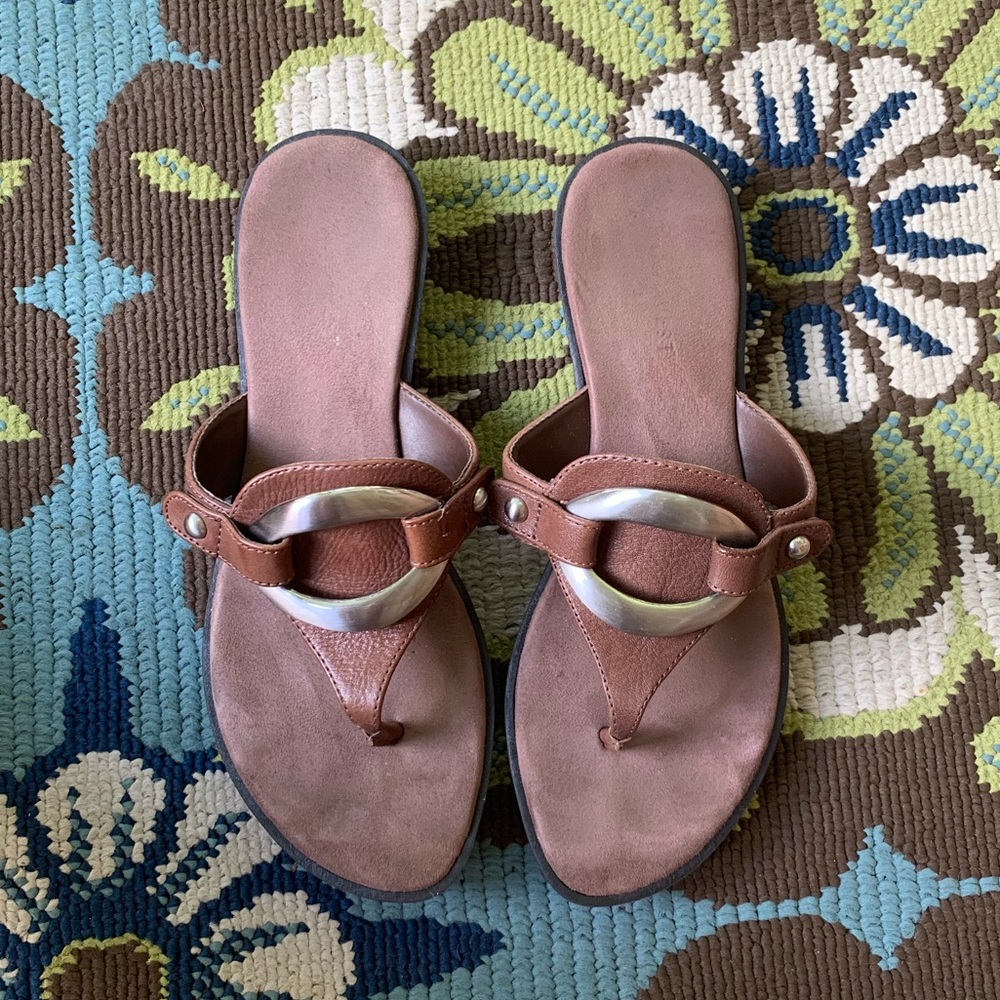 NINE WEST sandals